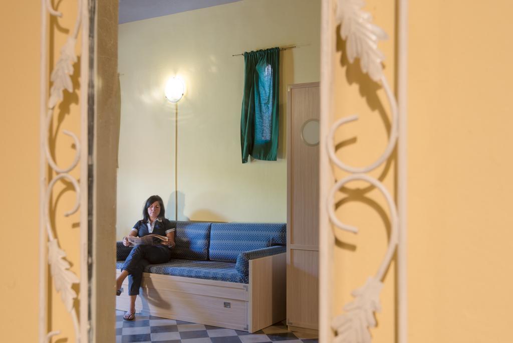 Villa Emilia Marina di Castagneto Carducci Eksteriør billede