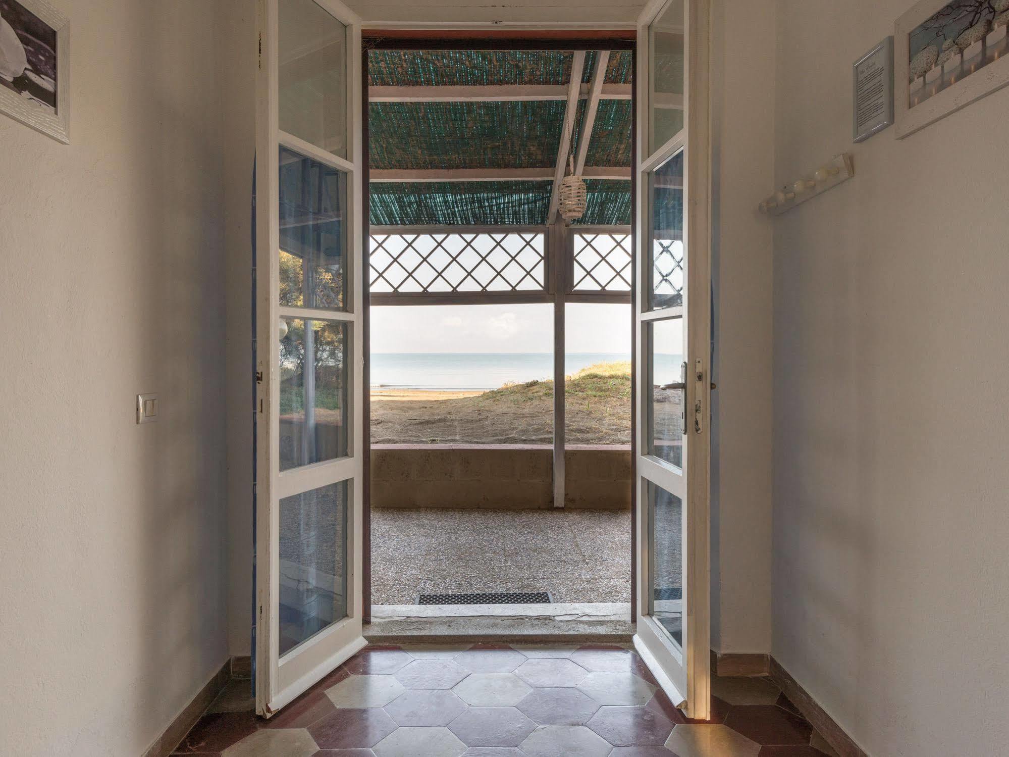 Villa Emilia Marina di Castagneto Carducci Eksteriør billede